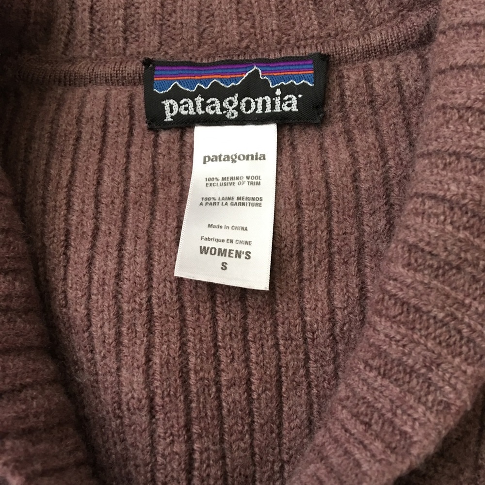 Patagonia wool sweater. - Picture 1 of 6